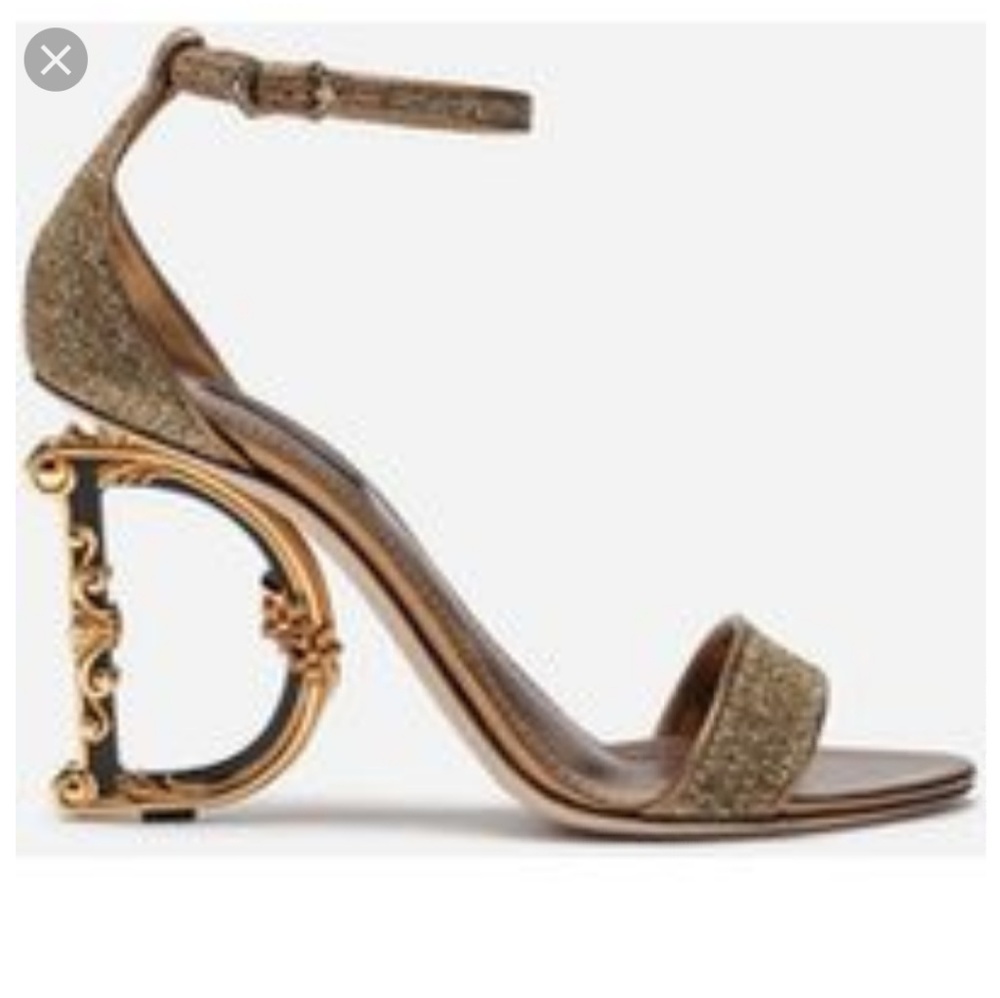 Dolce Gabbana beautiful heels 8.5 or 9